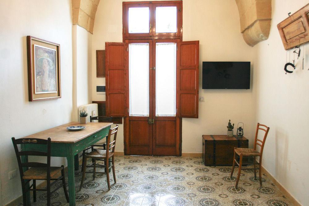 Sacre Bleu Apartments Lecce Exterior photo