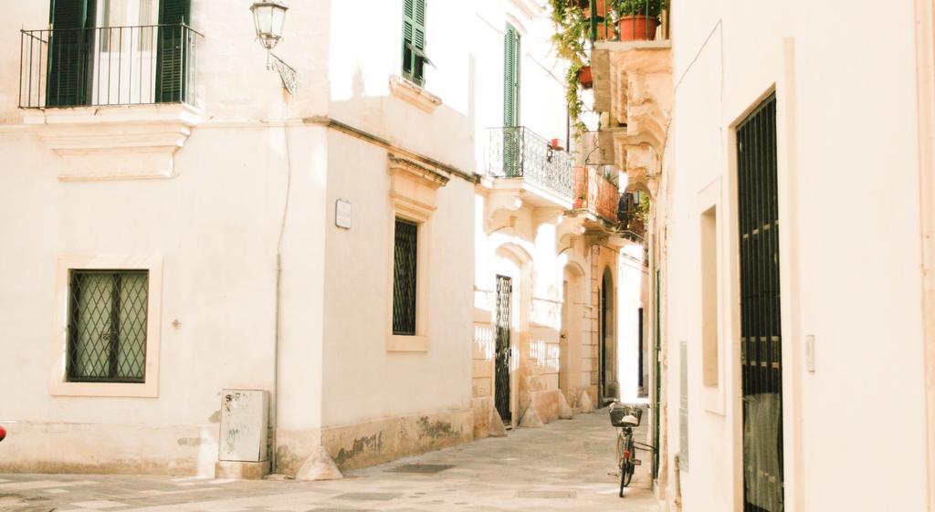 Sacre Bleu Apartments Lecce Exterior photo
