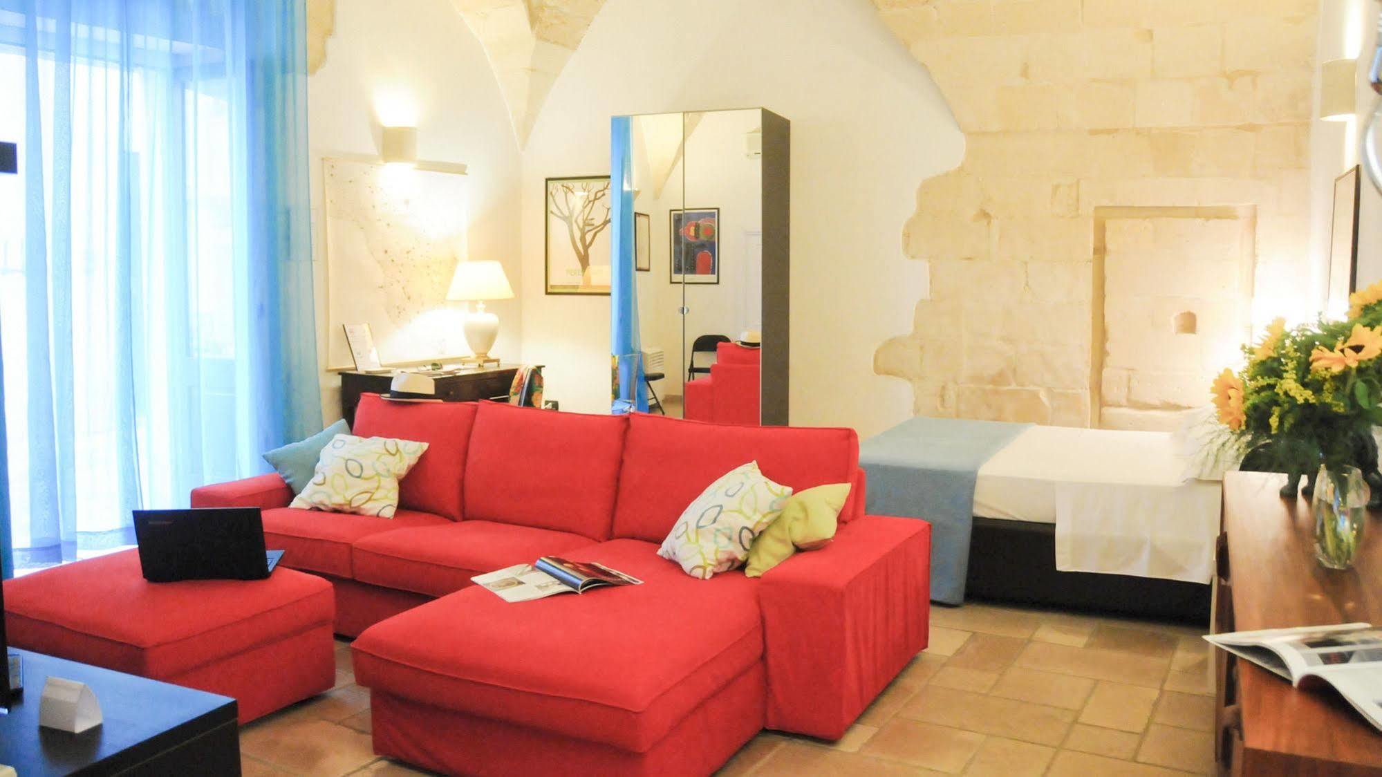 Sacre Bleu Apartments Lecce Exterior photo
